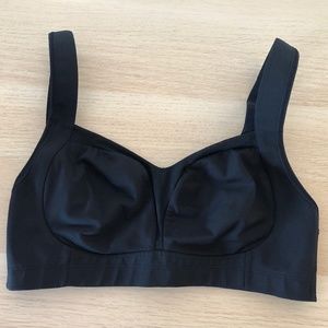 Black Lululemon Sports Bra